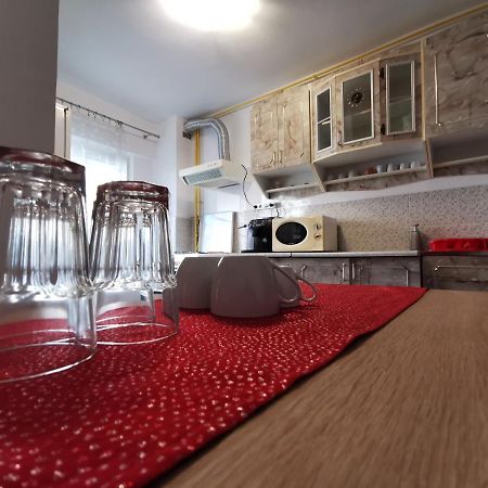 Apartament Vrevents Deva Eksteriør bilde